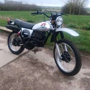 Yamaha XT500 1982 "Blooming Lovely!"