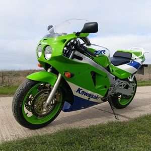 Alternative view of Kawasaki ZXR750 H1 1989