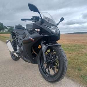 Suzuki GSX250R 2019 Low miles