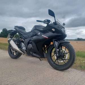 Alternative view of Suzuki GSX250R 2019 Low miles