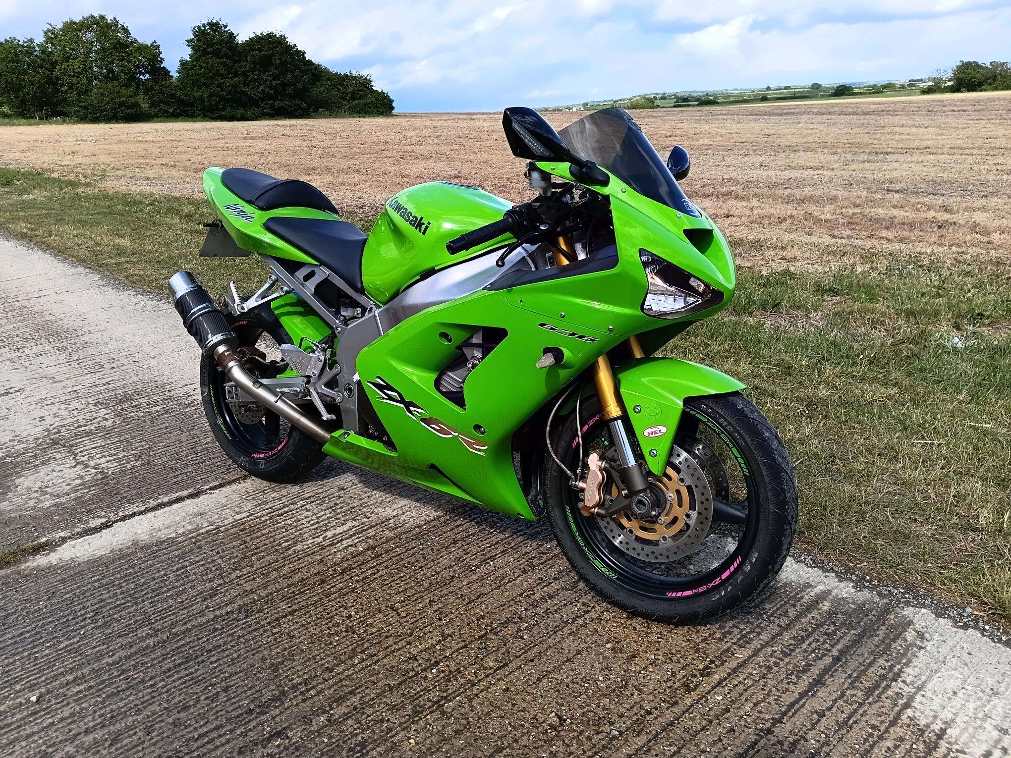 Kawasaki ZX636 2003 - Image 2