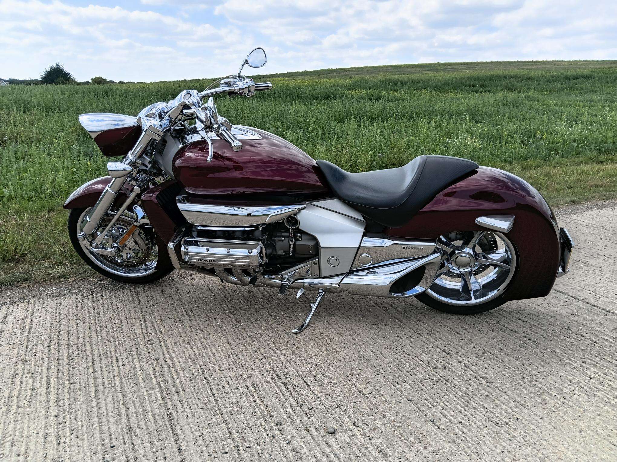 Honda Rune NRX1800 2005 - Image 12
