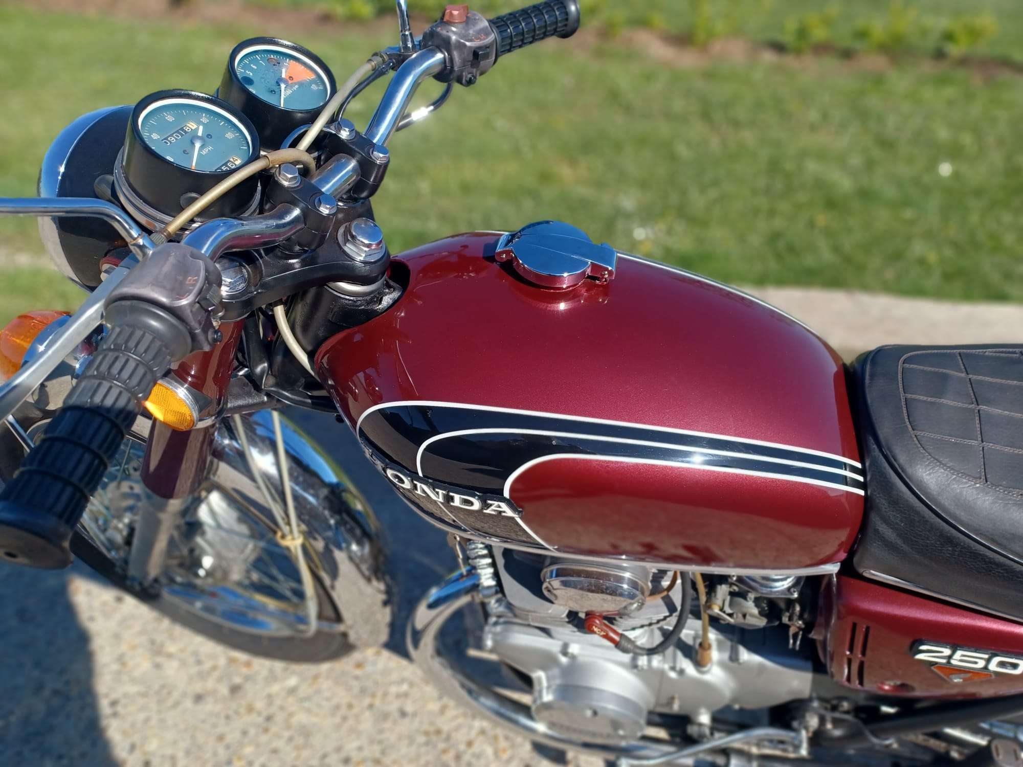 Honda CB250K 1973 - Image 7