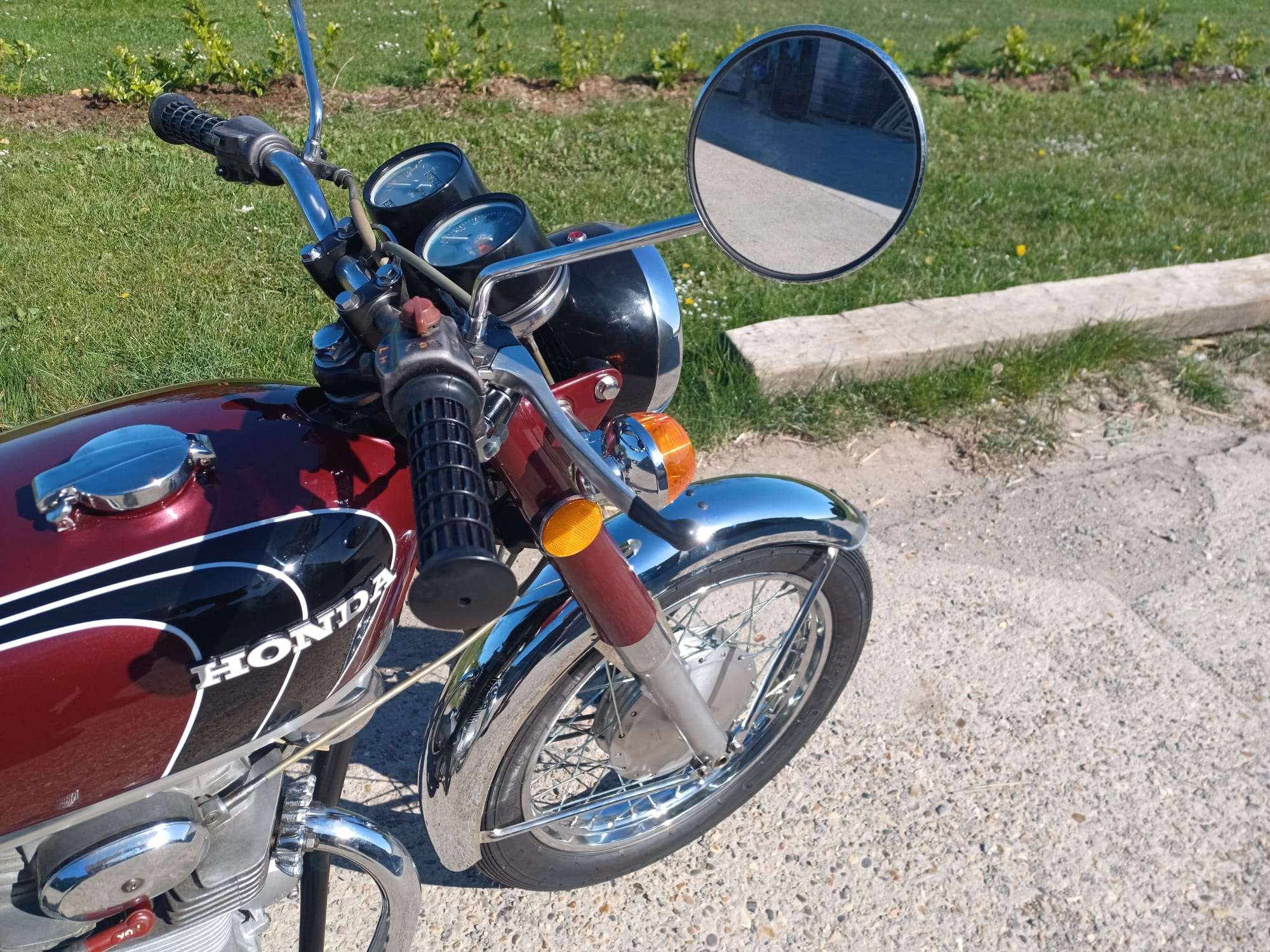 Honda CB250K 1973 - Image 5