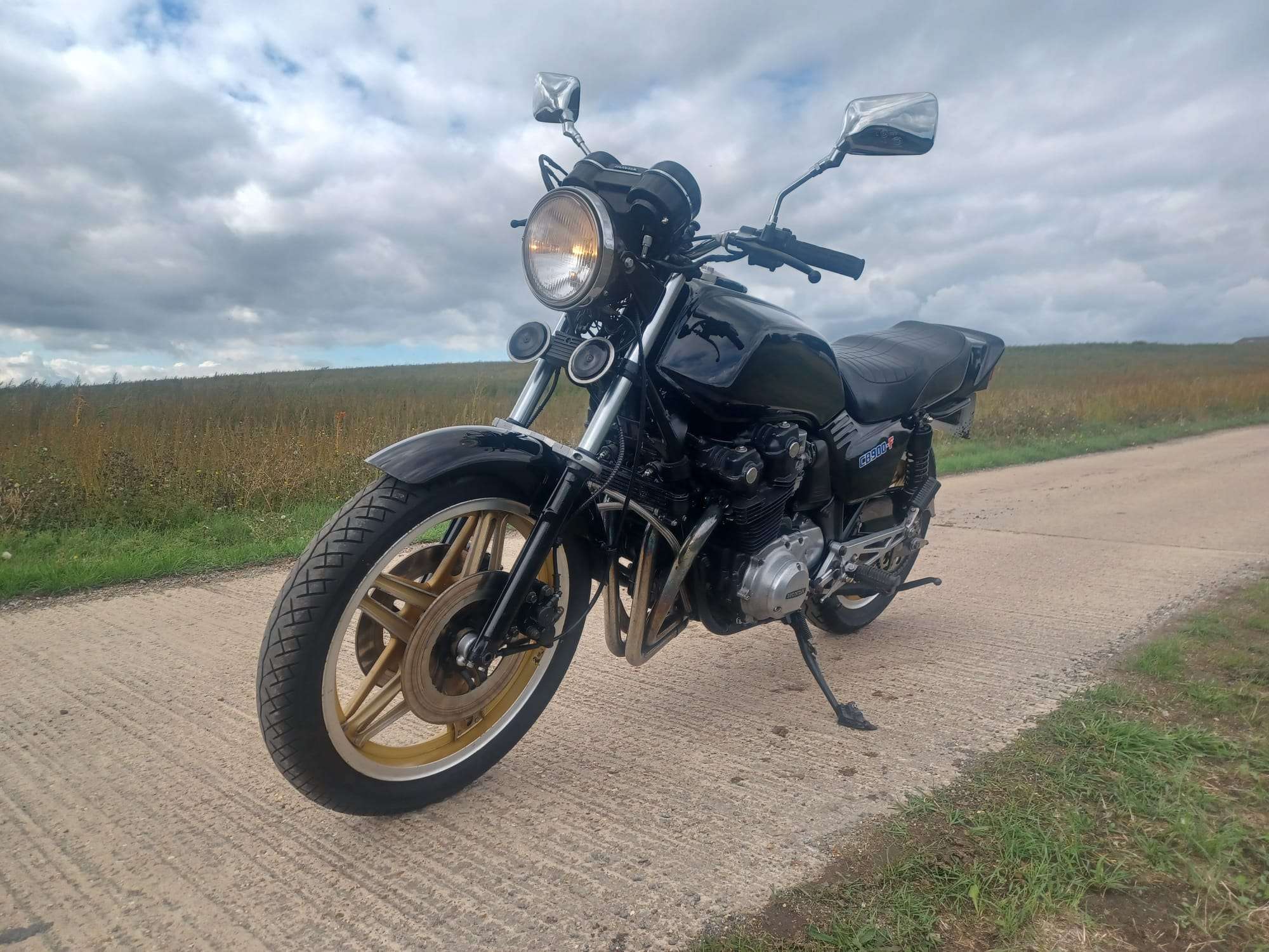 Honda CB750 Project bike with a CB900 motor - Image 6