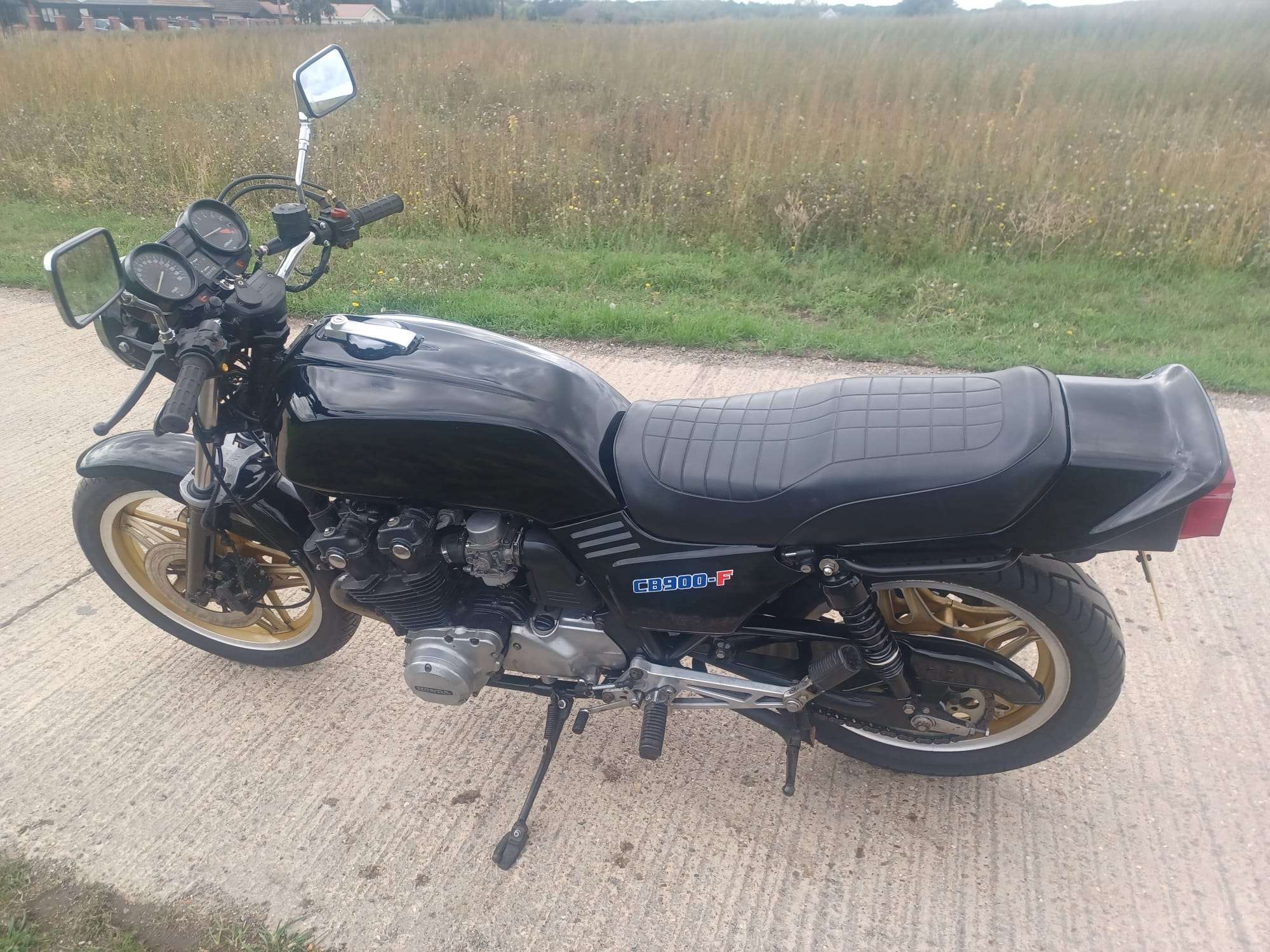 Honda CB750 Project bike with a CB900 motor - Image 5
