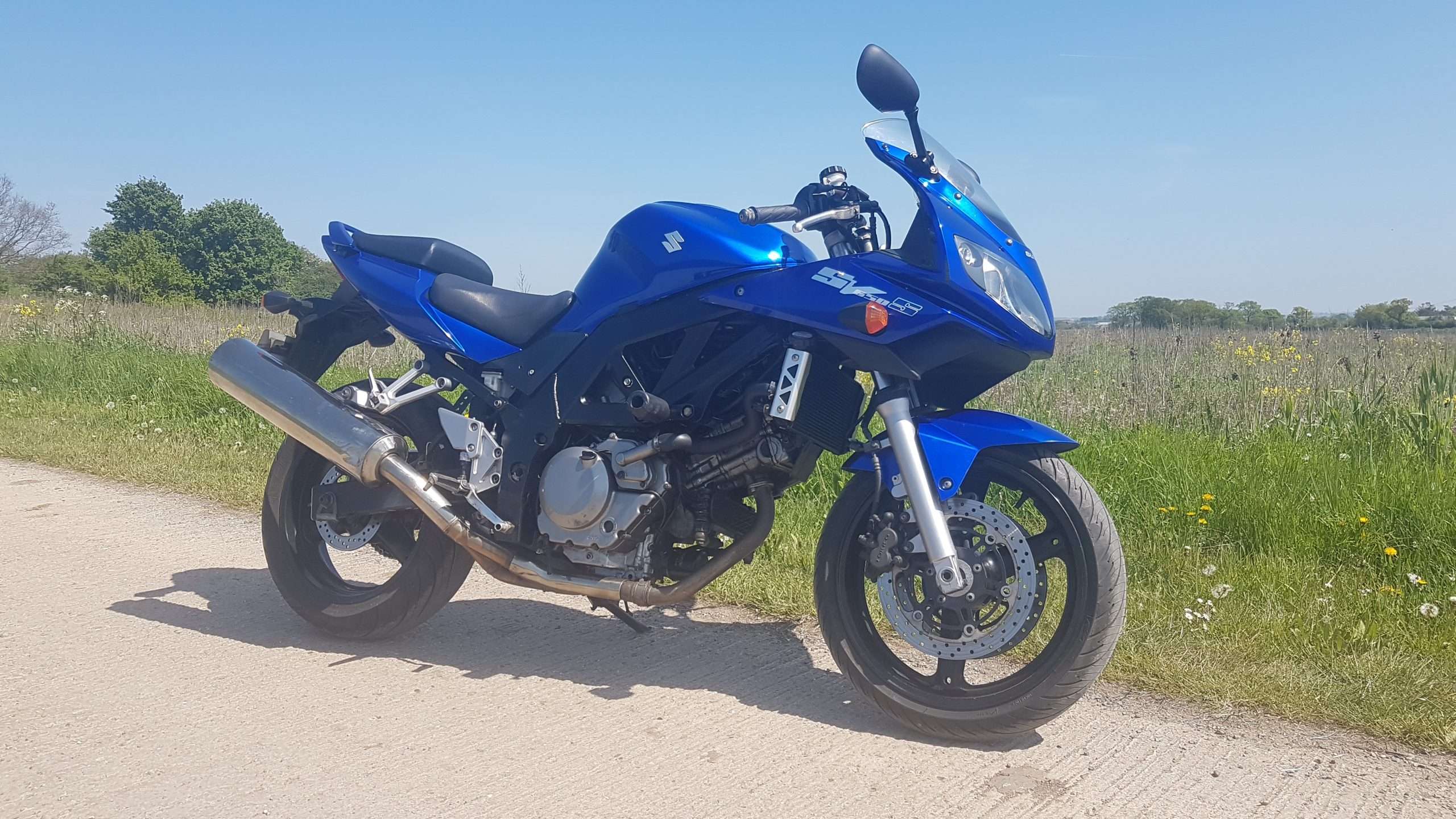 Suzuki SV650SK5 " A nice cheapy with a long MOT" - Image 9