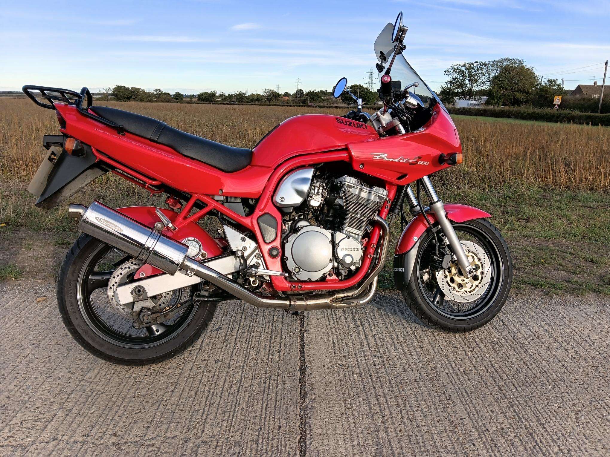 Suzuki GSF600S 1996 - Image 7