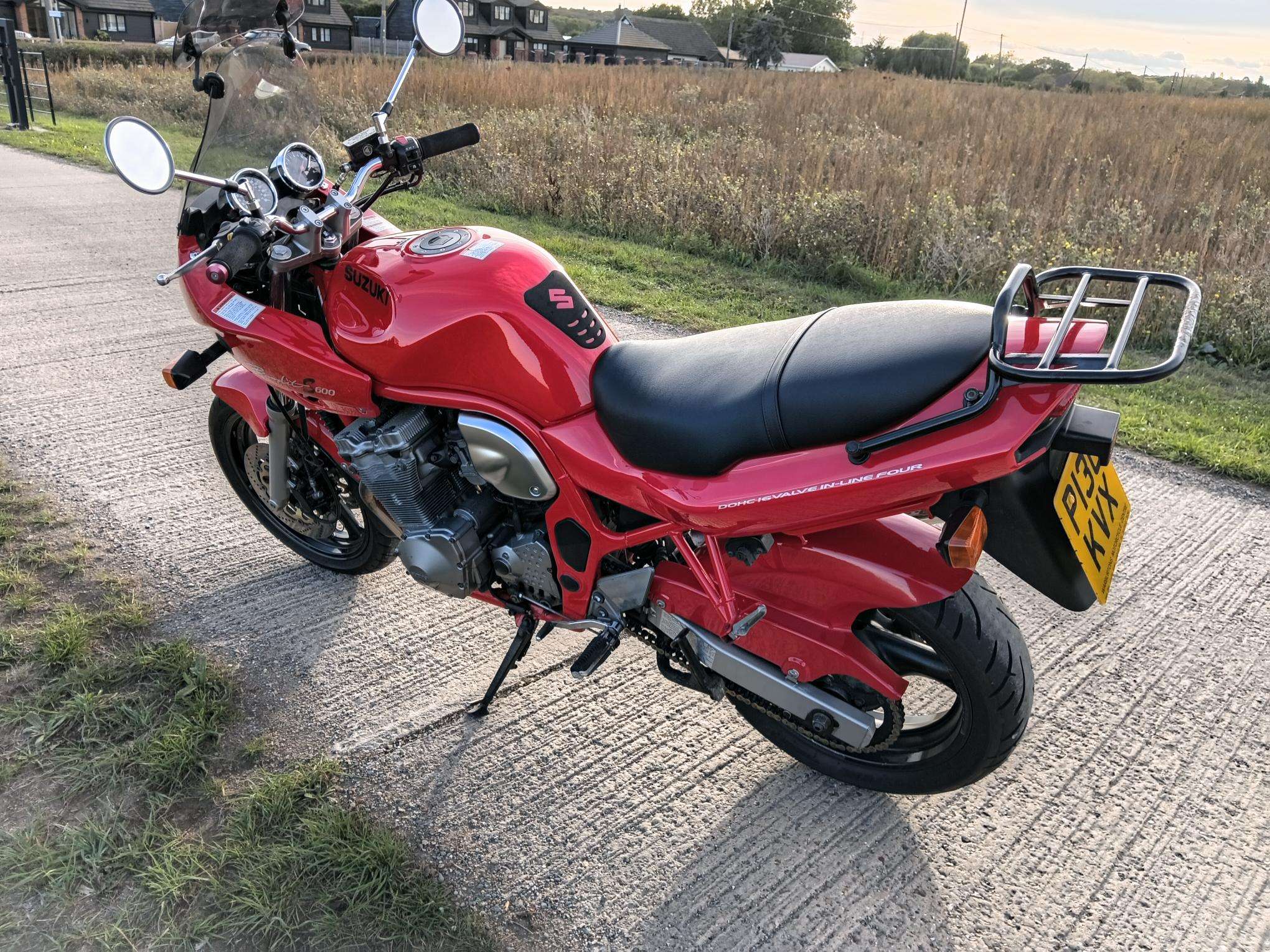 Suzuki GSF600S 1996 - Image 2